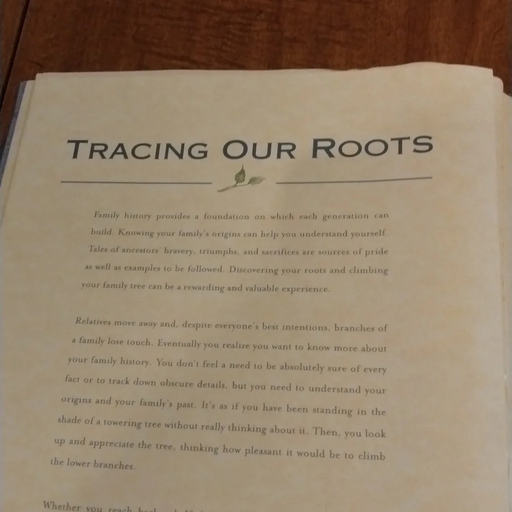 TIMELESS memories photo album and family tree